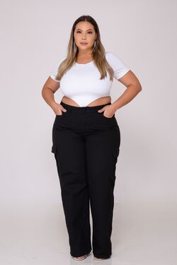 Calça Feminina Plus Size Cargo Preto