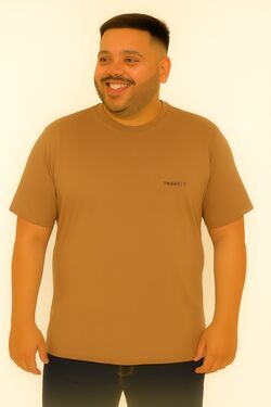 Camiseta Plus Size Cor Bege Thoux