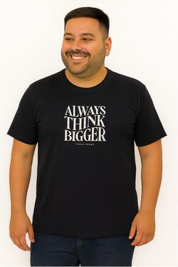 Camiseta Plus Size Bigger You Size